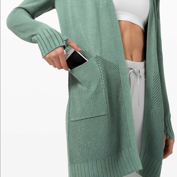 Lululemon sincerely yours sweater wrap size XS/S - Picture 6 of 8